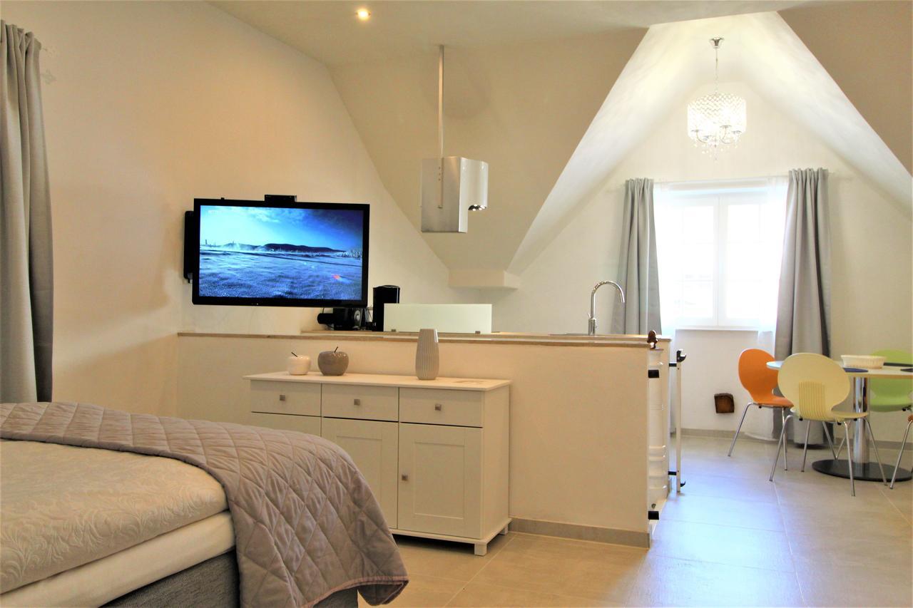 Wunderschoene Ferienwohnung Bruchhausen  Rum bild